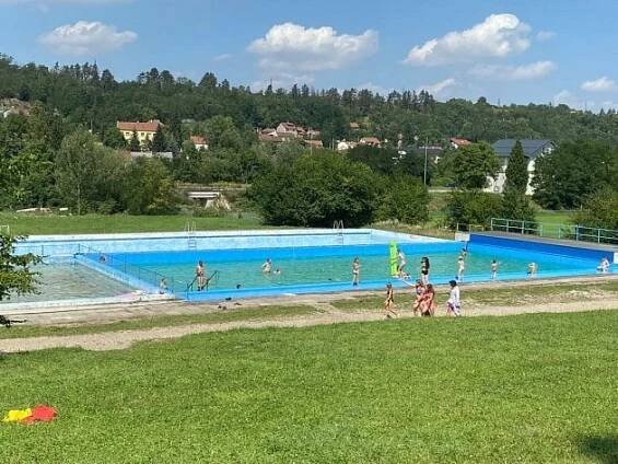 Koupaliště v Otvovicích.