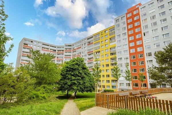 Družstevní byt 2+kk, Praha 5 - Stodůlky, ul. U jezera – QARA