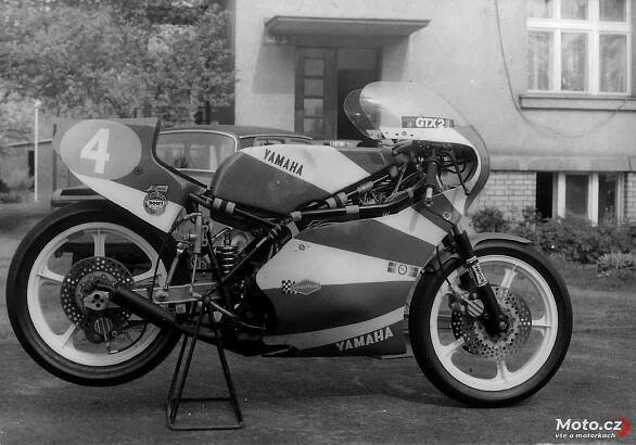 129 - YAMAHA 250 J. Nováka