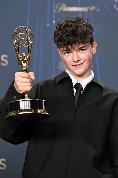 Adolescence’s Owen Cooper Makes History as Youngest-Ever Male Acting Winner at Emmys 2025