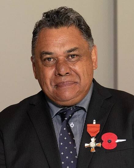 File:Joe Davis MNZM (cropped).jpg