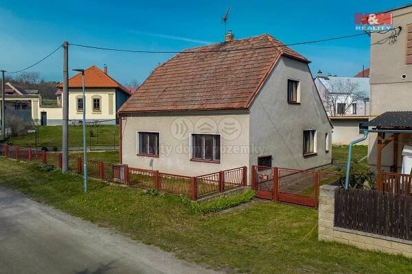9. května, Lhota, okres Kladno