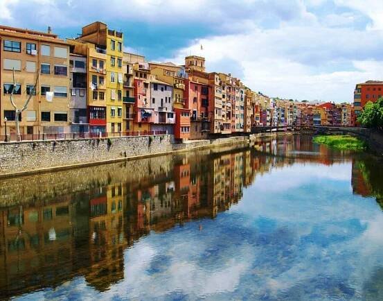 Girona Travel & Tourist Guide - What To See & Do