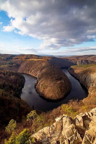 image of river vltava from vyhlidka viewpoint near prague