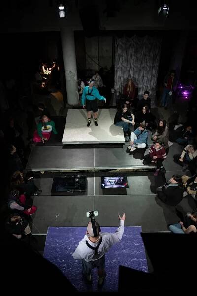 Y Events | Y: Normal Bodies | Divadlo X10
