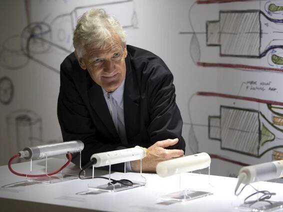 Pan vysavač. James Dyson, dost možná nejvýznamnější vynálezce současnosti