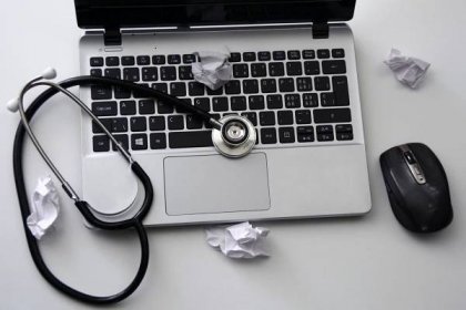 Vláda nemíní zavést úhradu lékařům za vystavení e-neschopenky