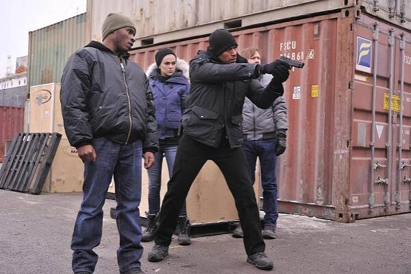 Lovci lebek - Where in the World Is Carmen Vega - Z filmu - Malcolm Goodwin, Serinda Swan, Laz Alonso, Jimmi Simpson