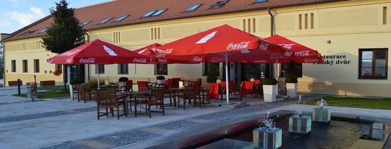 RESTAURACE PANSKÝ DVŮR - Živéfirmy.cz