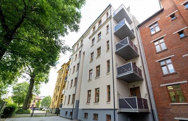 BYTY 3+1 a 4+1, UL. MASNÁ, OSTRAVA - DESIGNO rekonstrukce