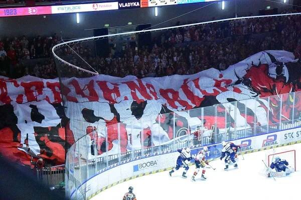 Pardubice vs. Brno: Finále extraligy a střet dvou měst, jako srážka dvou světů
