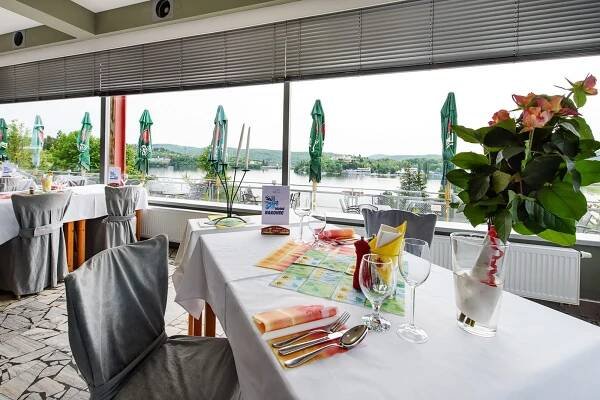 HOTEL RAKOVEC – restaurace – Městská část Brno Bystrc