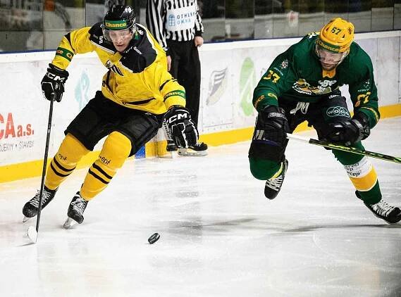 HC Baník Sokolov – VHK ROBE Vsetín 3:2 (0:2, 2:0, 1:0).