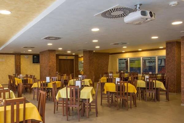 Restaurace v ubytování Hotel Aréna