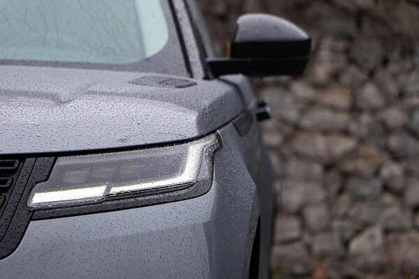 Range Rover Velar je fantasticky jezdící SUV. Ale také ukazuje, proč nad SUV často kroutíme hlavou