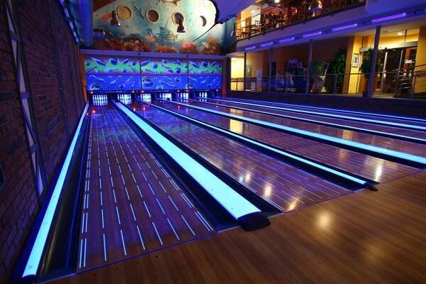 Bowling a bar | Galerie | Bowling a restaurace Manta, Praha 6 