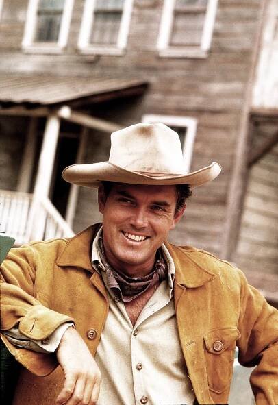 Jeffrey Hunter in Temple Houston. 