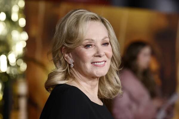 Jean Smart Recovering From "Successful Heart Procedure"