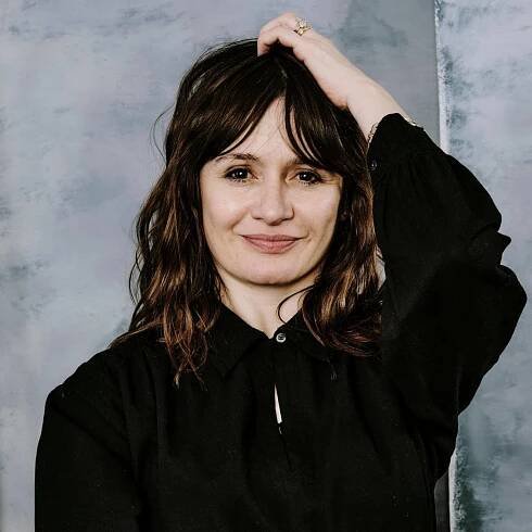 Lovely Emily Mortimer Wallpaper