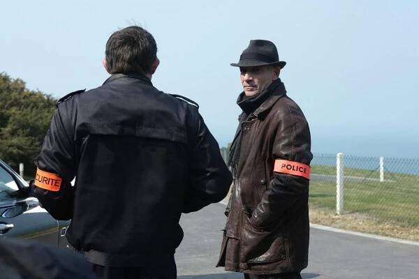 Deux flics sur les docks - Z filmu - Jean-Marc Barr