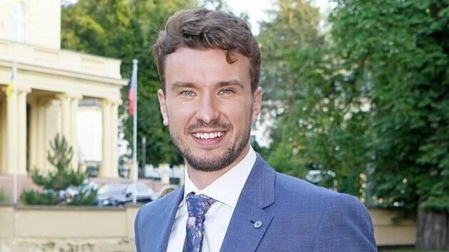 Mužem roku je pětatřicetiletý asistent kameramana Jakub Mádl z Nového Bydžova - iDNES.cz