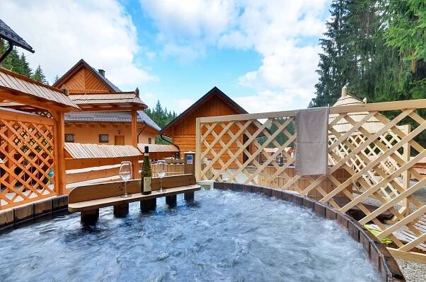 Letní pobyt v Beskydech s wellness i polopenzí v horském Hotelu Martiňák***