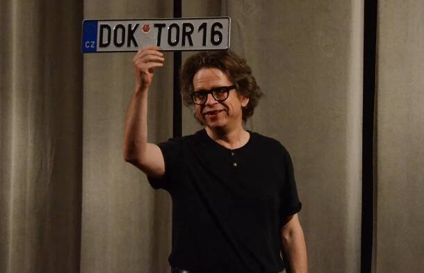 Sladký život? Nejtěžší bylo začít točit a nejlehčí skončit, říká režisér Hoffman
