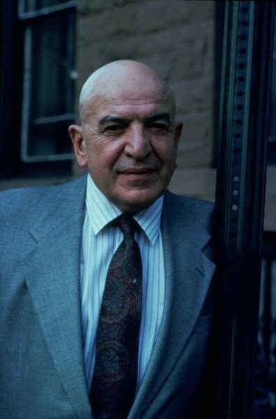 Kojak: Květiny pro Mattyho - Promo - Telly Savalas