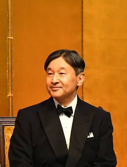 Soubor:Emperor Naruhito at TICAD7.jpg – Wikipedie