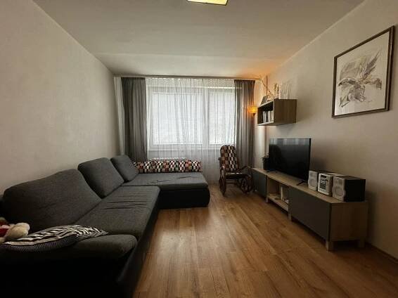 Pronájem bytu 3+kk/L, 72m2, ul. Hrabákova, Praha 4, 22 000 Kč/měs