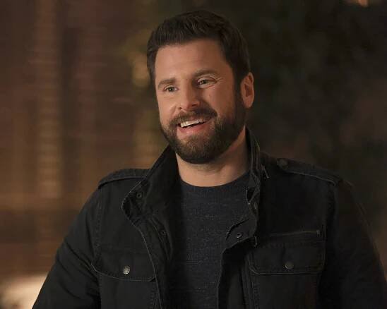 A Million Little Things - Miles Apart - Z filmu - James Roday Rodriguez
