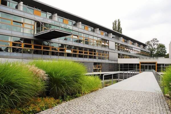 Investice a Finance s.r.o. foto 1