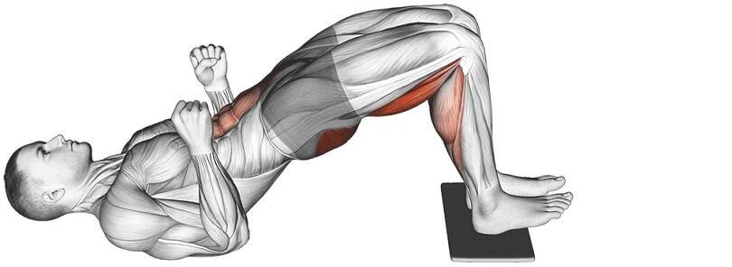 sliding leg curl with towel