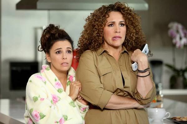 Telenovela - Z filmu - Eva Longoria, Diana Maria Riva