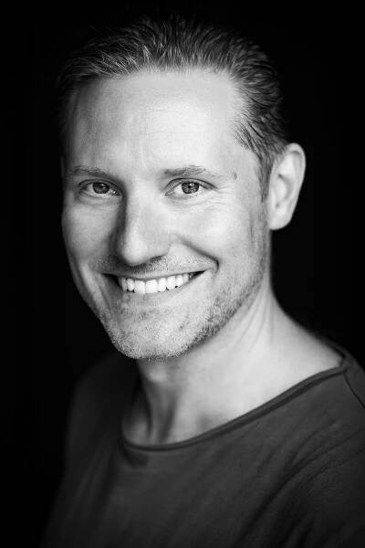 ANDERS BERG – AGENT & MANAGEMENT GROUP