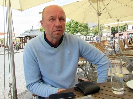 Bývalý fotbalový reprezentant Miroslav Kadlec oblékal dres německého Kaiserslauternu, Drnovic či Brna.