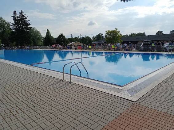 Fotografie - Městské koupaliště Nový Bydžov - 16.06.2023