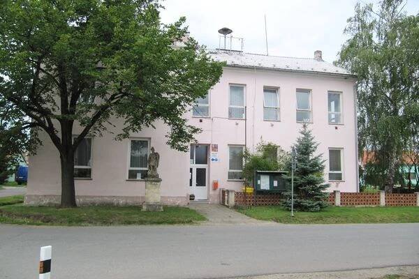 Nový Přerov - obecní úřad foto 1