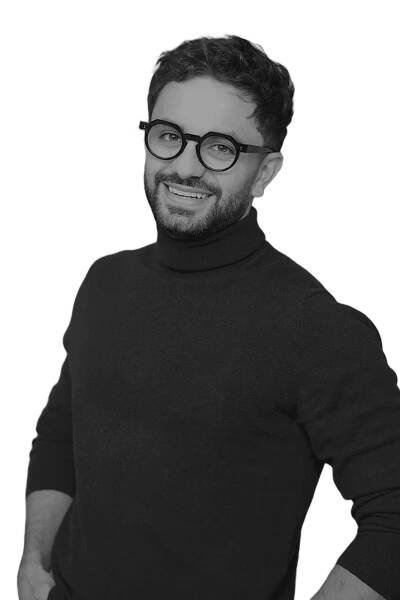 Reza Saeedi - Startup Marketing Strategist