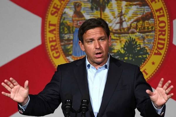 Ron DeSantis Moves to Apply Florida's Restrictive 'Don't Say Gay' Law in High School Classrooms