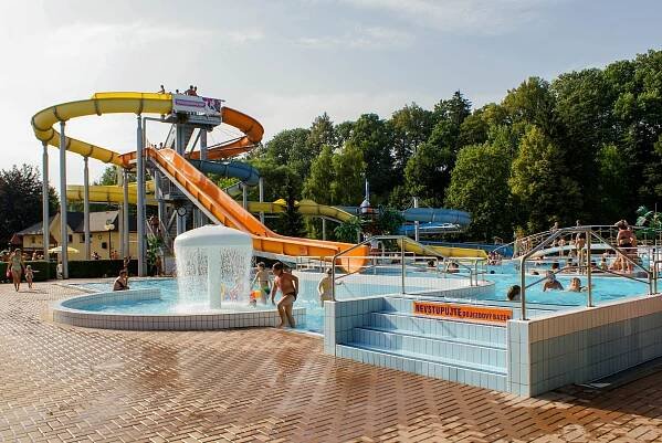 Žamberk dokončuje modernizaci akvaparku za 35 milionů korun - Naše voda