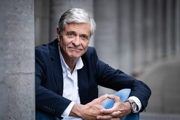 Gregory B. Waldis Potraitfotografie Berlin - Portraits von DIETRICH ADAM