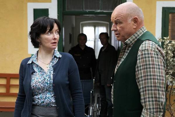 Soko Vídeň - Späte Gegend (S08E03) (2012)