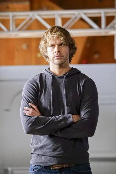 Námořní vyšetřovací služba L. A. - Při výkonu služby - Z filmu - Eric Christian Olsen