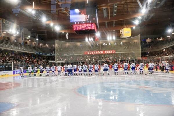 HC Kometa Brno » Reportáž ze zápasu: Bolzano - Kometa 6:5pr. » Z Itálie si Kometa veze bod, gólově bohaté utkání rozhodlo