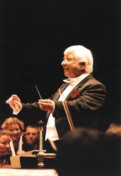 Elmer Bernstein : GALLERY - In the Studio 