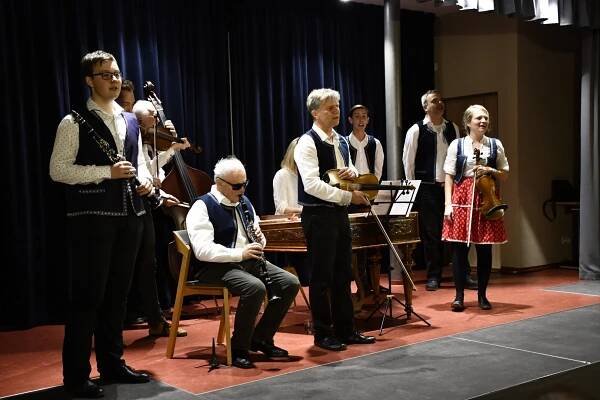 Koncert – Cimbálka CML Šumperk – Městská knihovna T. G. Masaryka Šumperk