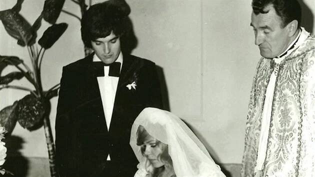 Dagmar Veškrnová a Radvít Novák se vzali 19. září 1975.
