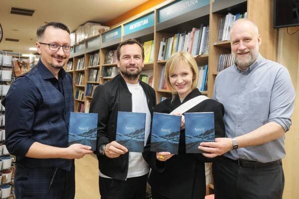 Spisovatel Jozef Karika: I když se Slovákům podaří z temného kruhu vystoupit, strhne nás zas zpět