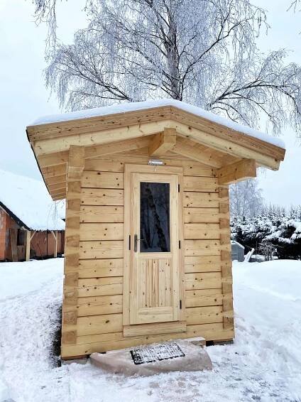 Vimperk - Rodinná roubená venkovní sauna s odpočívárnou - www.vsaune.cz